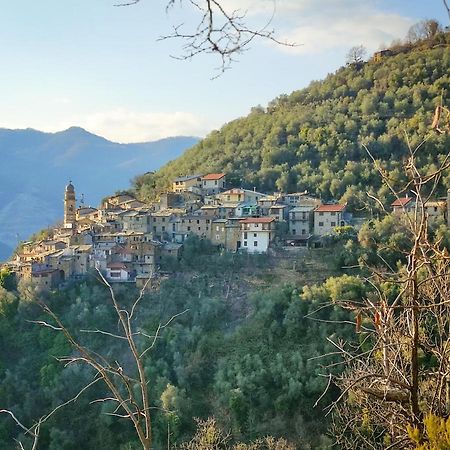 La Dimora Della Strega Apartment Glori Bagian luar foto