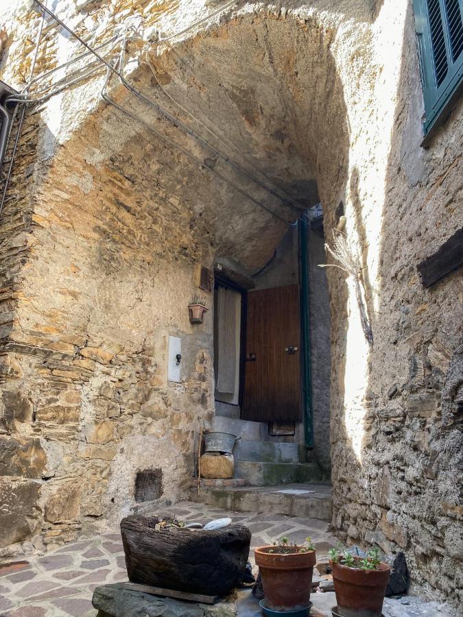 La Dimora Della Strega Apartment Glori Bagian luar foto