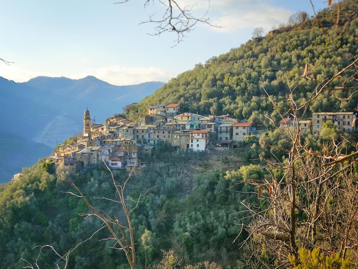 La Dimora Della Strega Apartment Glori Bagian luar foto